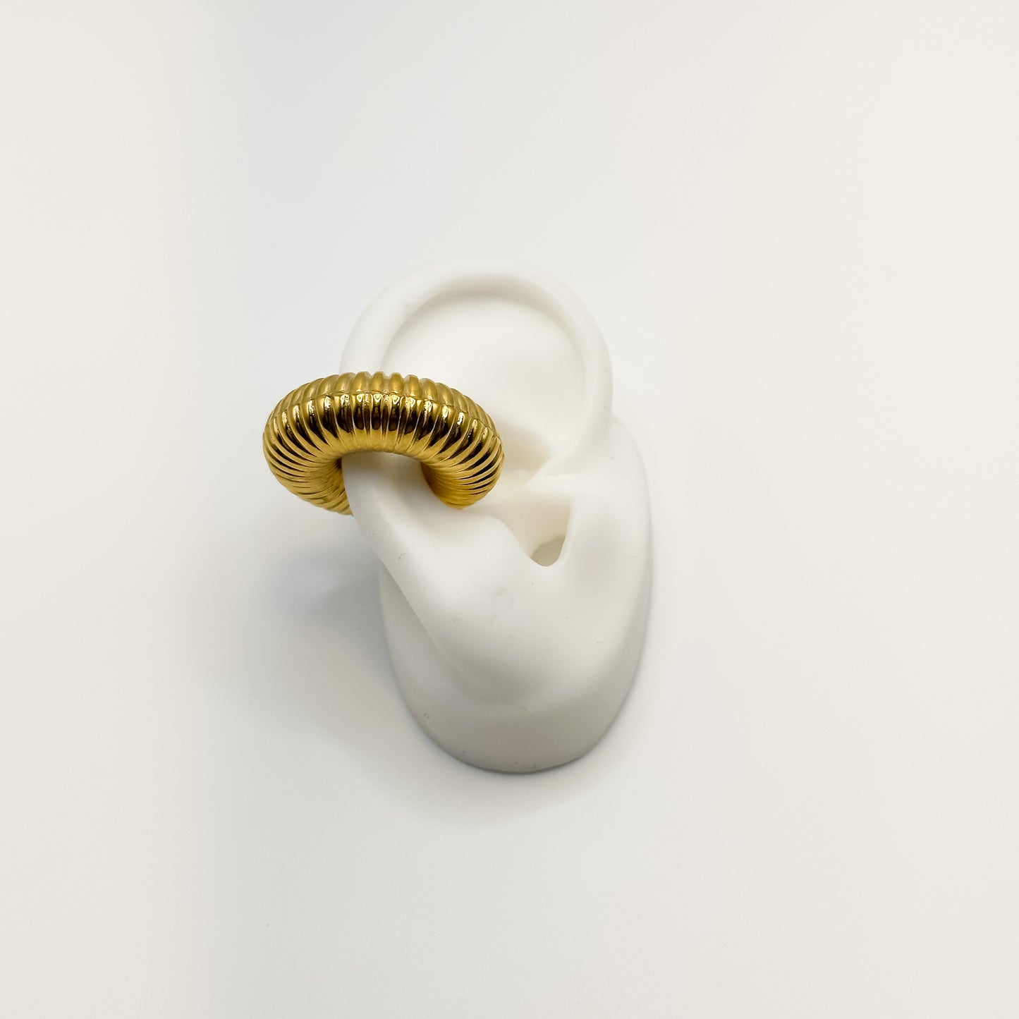 Gold Sarah Ear Cuff